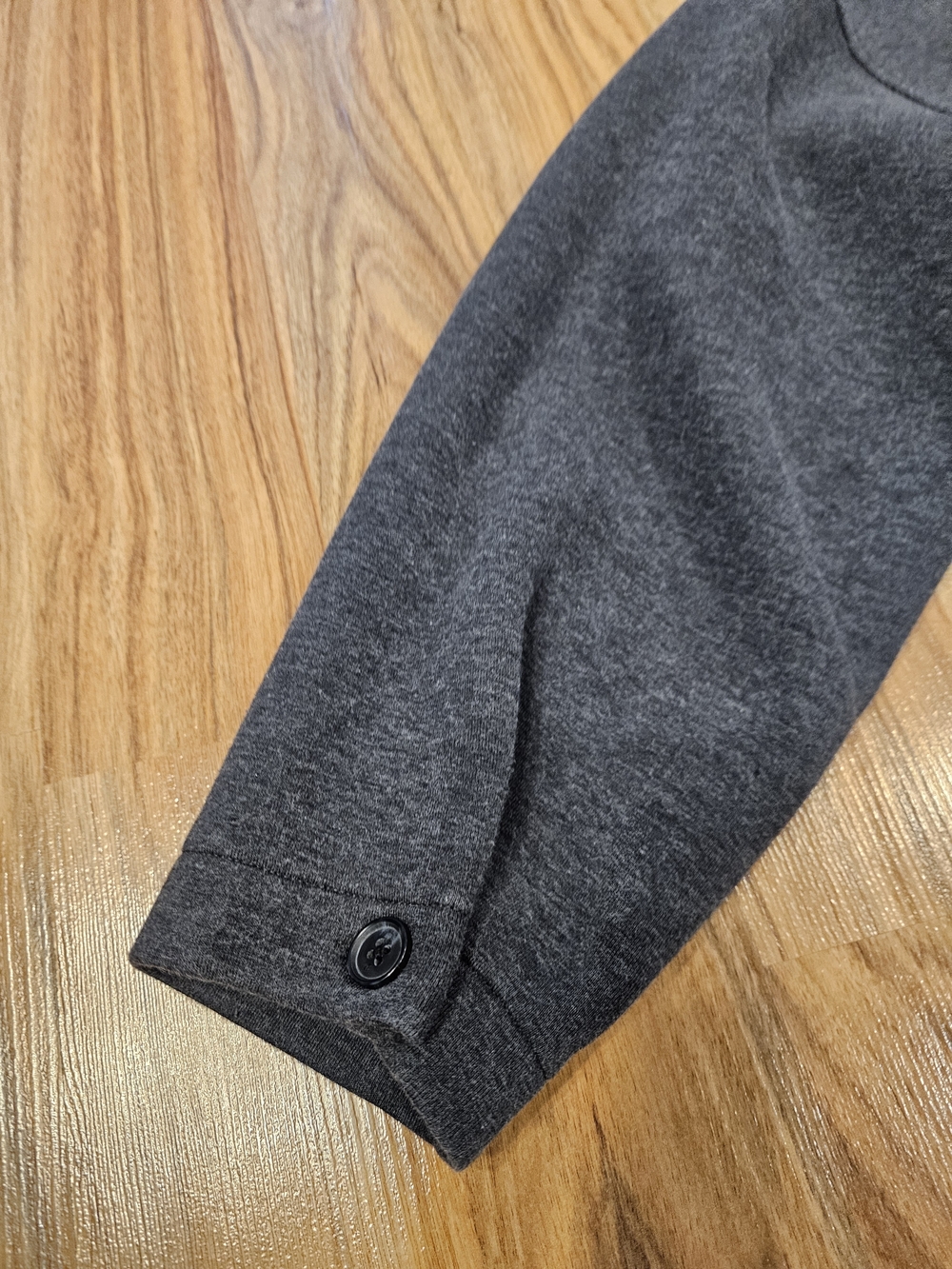 Banana Republic Heather Charcoal  Scuba V-Neck Sweatshirt - Picture 11 of 16